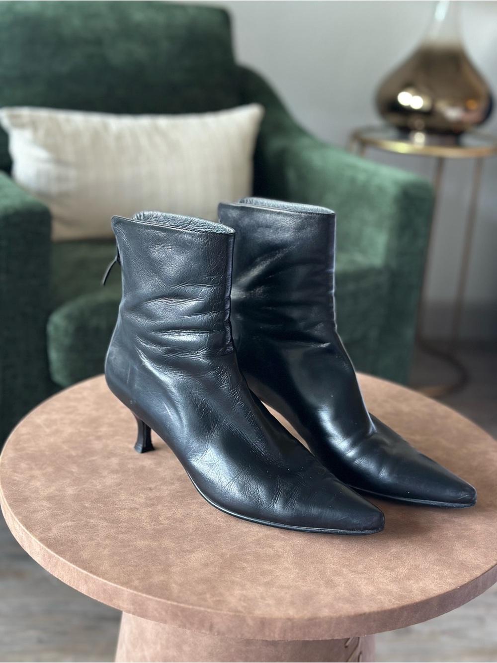 Stuart Weitzman Black Leather Pointed Toe Kitten Heel Ankle Boots